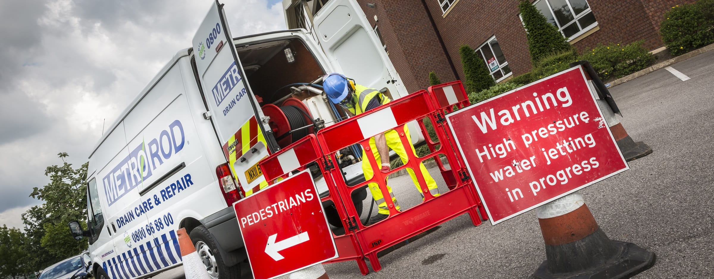 We clear blocked drains in castleford