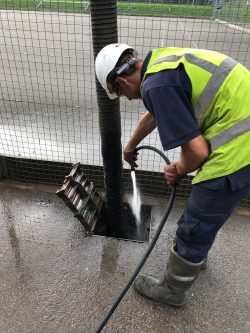 Who Do You Call To Unblock A Drain? – Metro Rod Stoke