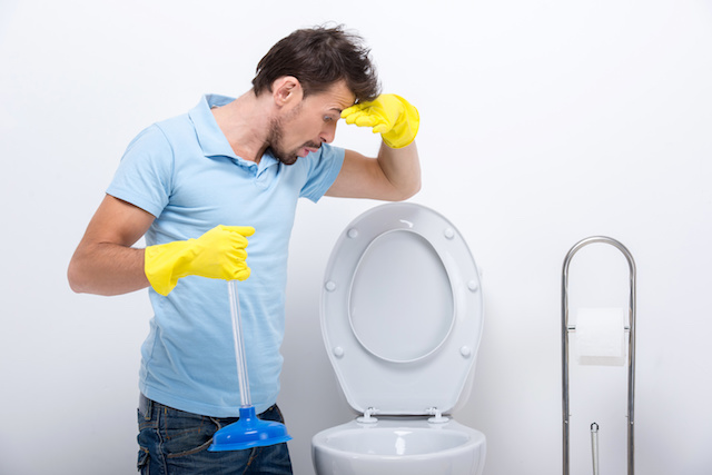 DIY TIPS TO UNBLOCK A TOILET – METRO ROD MID WALES